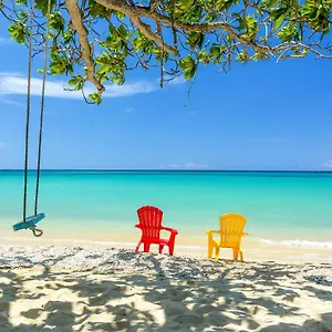 And Tan Ocho Rios